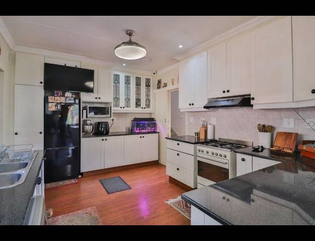 3 BEDROOM TOWNHOUSE FOR SALE IN WEMBLEY